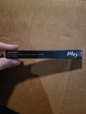 Pley Liquid Asset Waterproof Eyeliner — Black